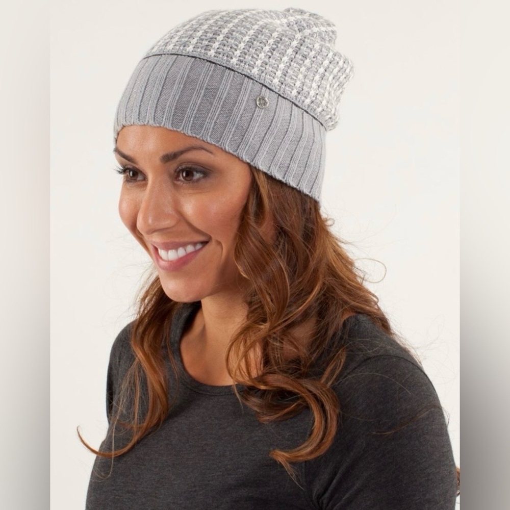 Lululemon - Stylish Gray Beanie (Peace Of Mind Toque)